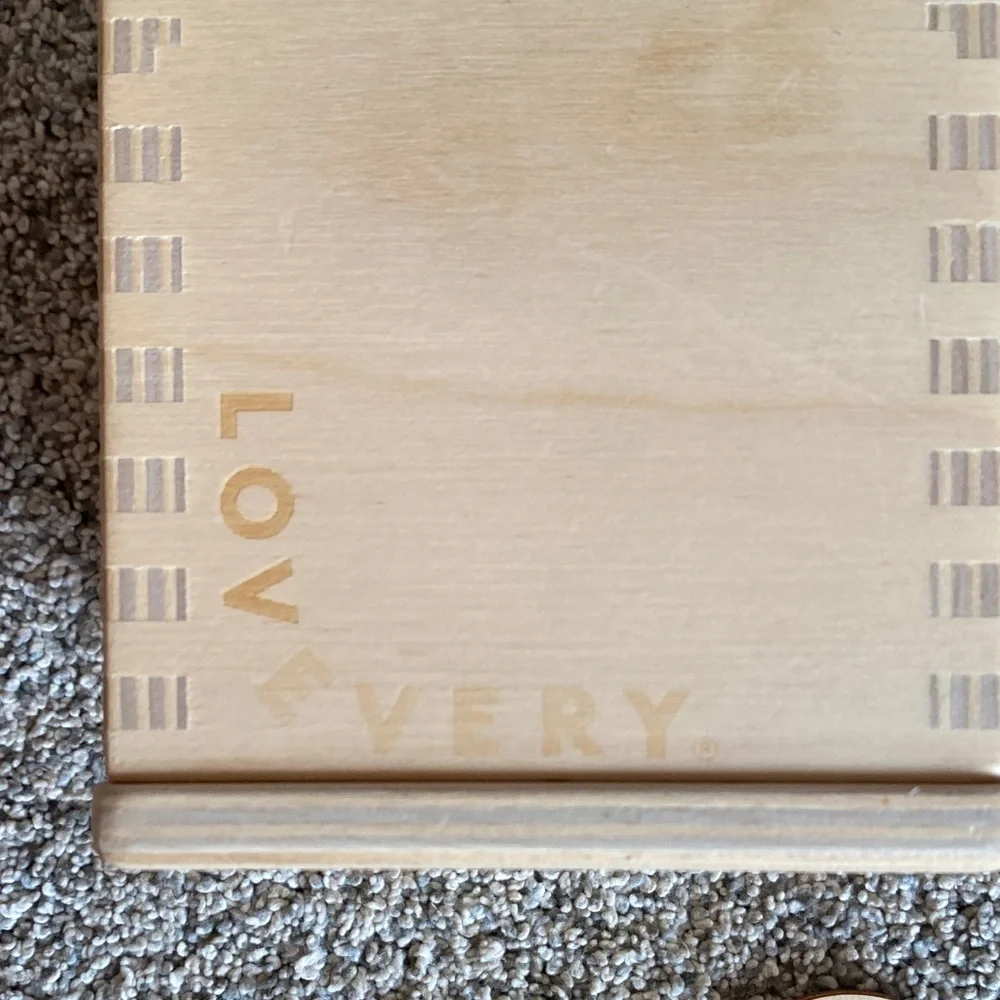 Lovevery Carrot and Coin Box Set - Picture 2 of 7